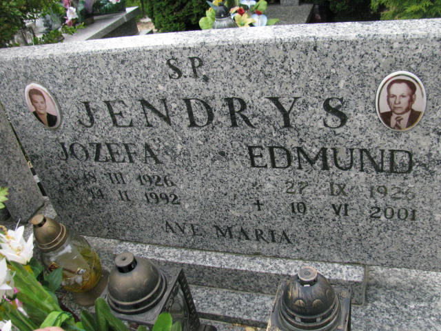 Grób Edmund Jendrys