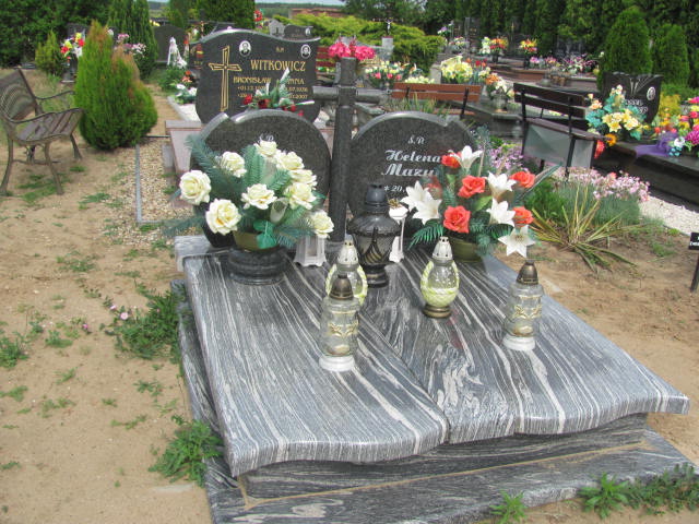 Grób Józef Mazur