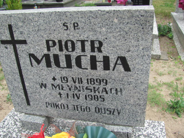 Grób Piotr Mucha
